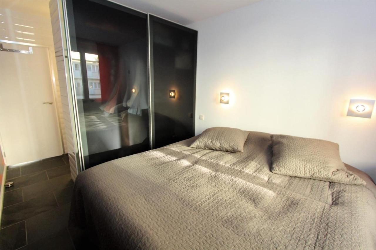 Luxueus Appartement 100 Stappen Van Zee En Strand Ostend Exterior photo